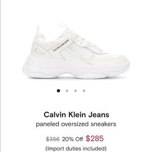 SOLD Calvin Klien Oversized sneakers